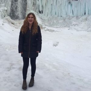 Meet your Posher, Zani